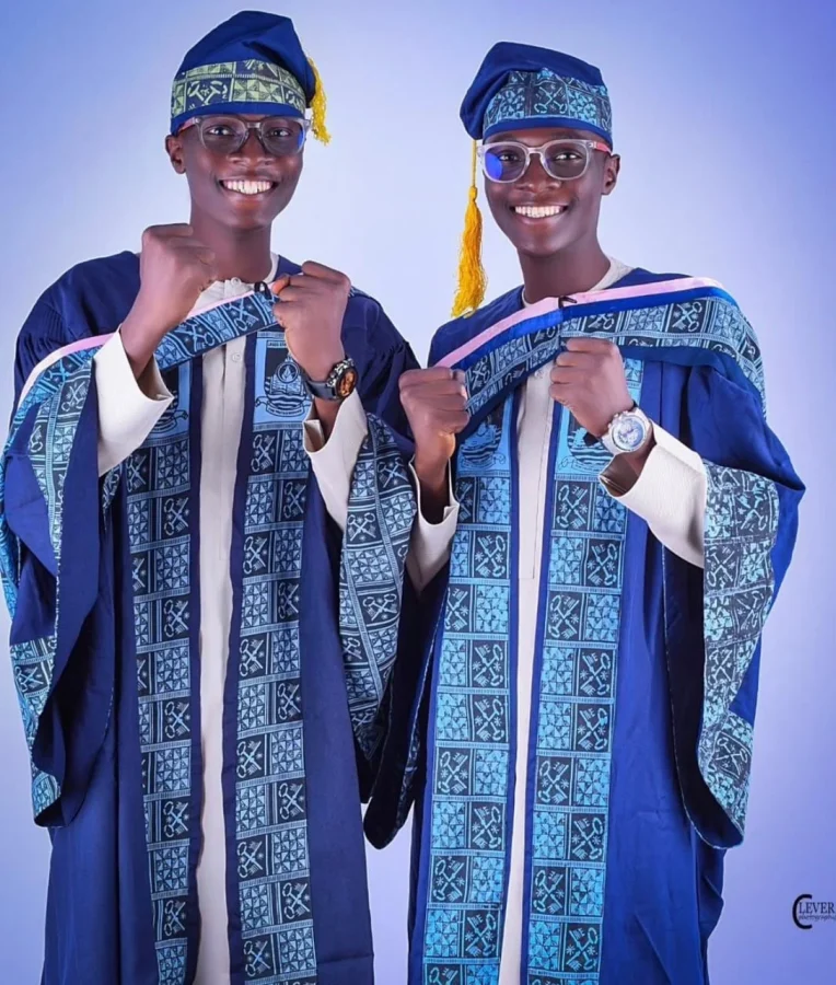 Meet Nigerian Twins Who Graduated With First Class, Best Student Award