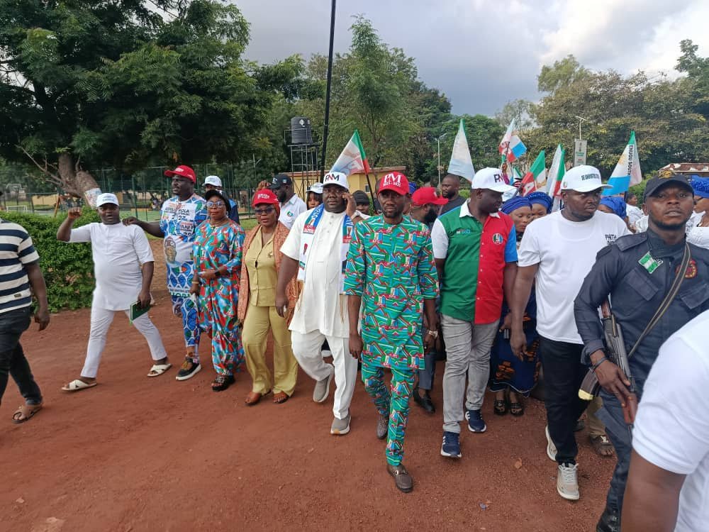 LG Polls: Enugu South Council Chair Ani Woos Wards 4, 5