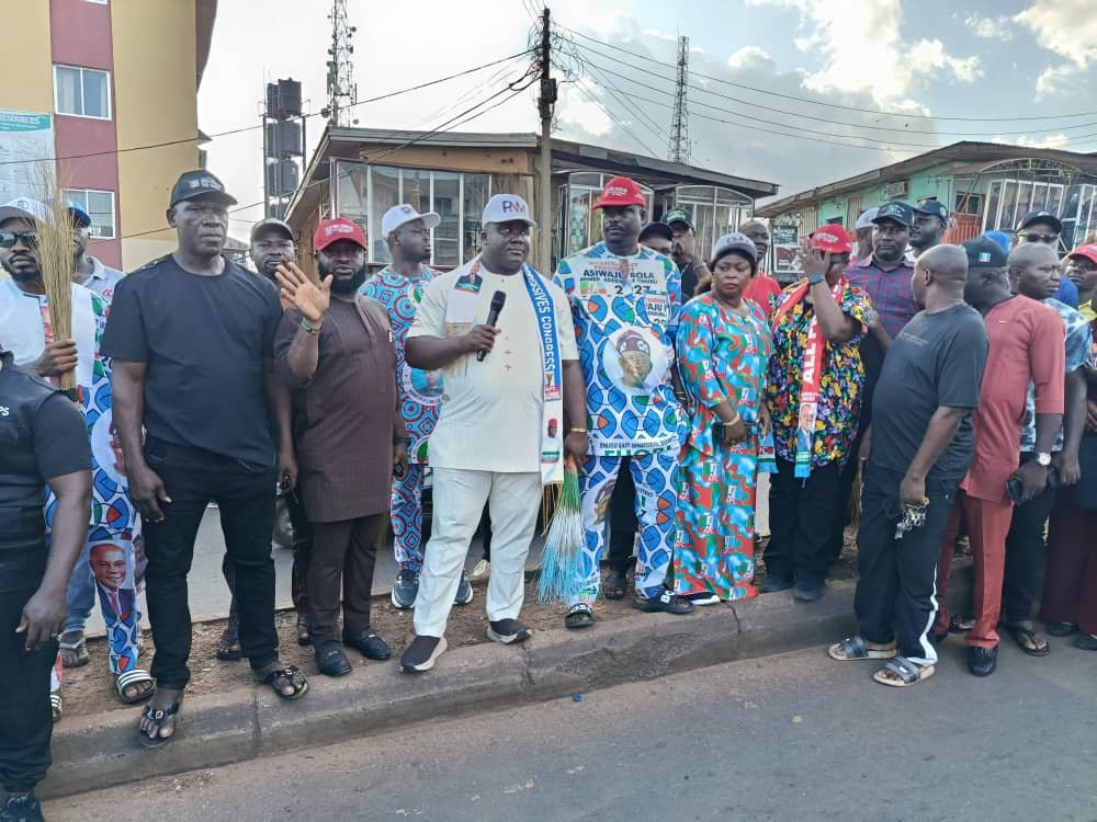 Enugu South: Ani Takes Re-election Campaign to Four Wards