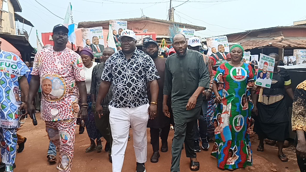 Enugu South APC Campaign Train Secures Endorsement in Kenyatta Market, Wards 7, 9
