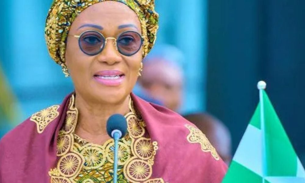 ‘Re-Elect My Husband, I Want to Enjoy Nigeria at Old Age’ — Remi Tinubu