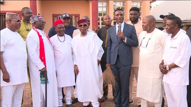 Okenwa Returns To APC, Cites Enugu Development