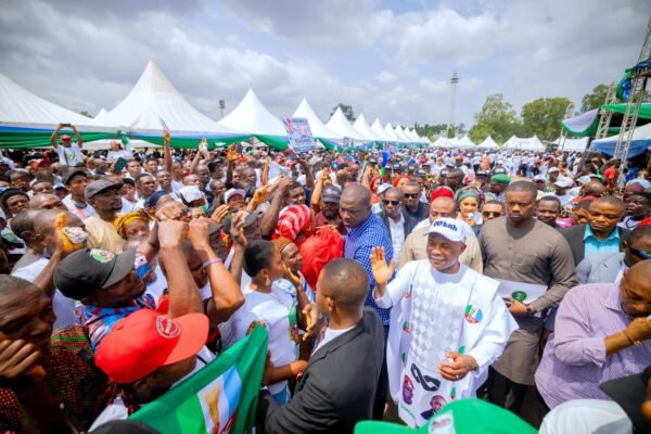 2027: 30,000 Enugu Teachers Rally Behind Mbah’s Re-election, Endorse Tinubu